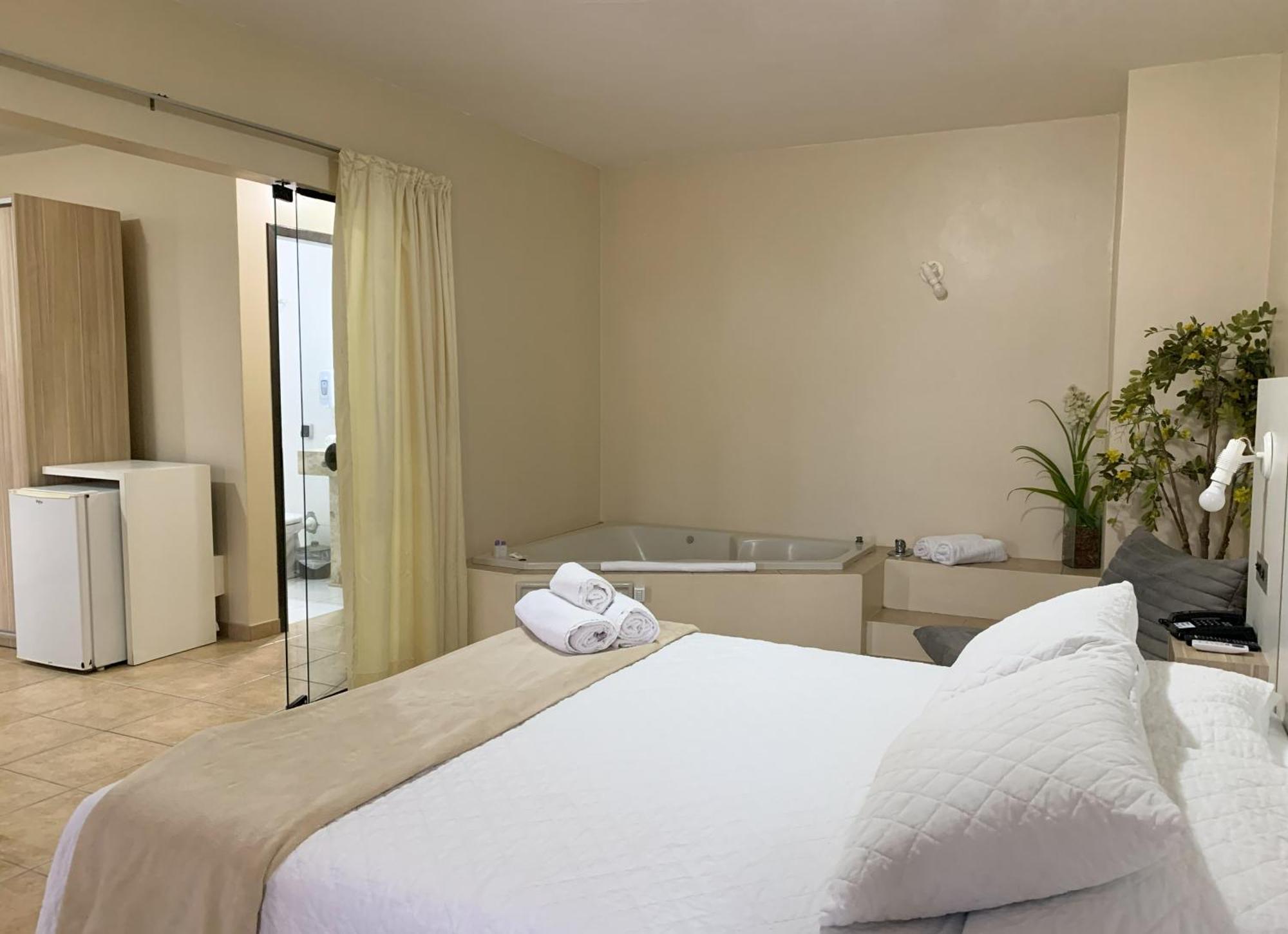 De Rose Palace Hotel Torres Esterno foto